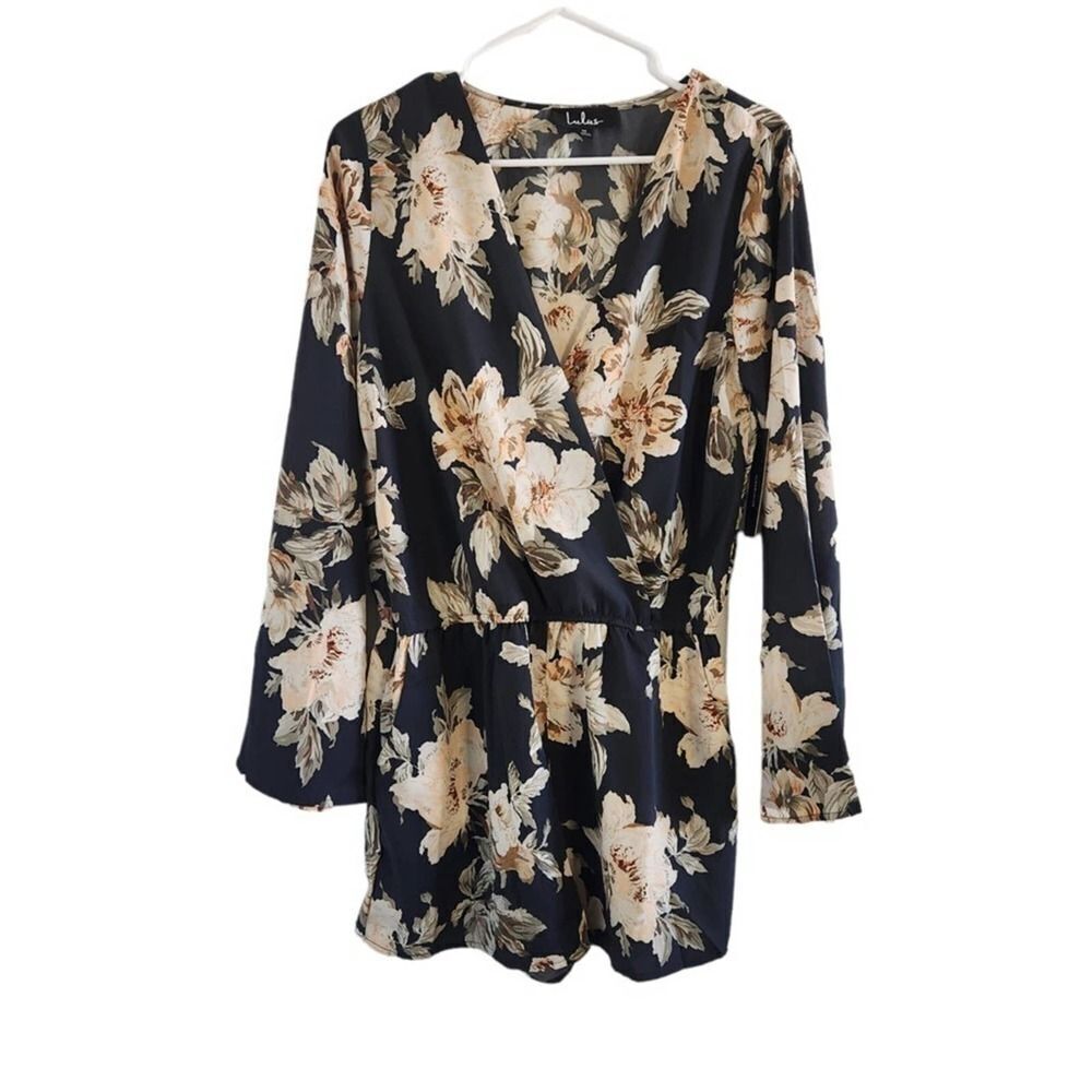 LULU'S Prairie Daydream Washed Navy Blue Floral Print Romper NWT